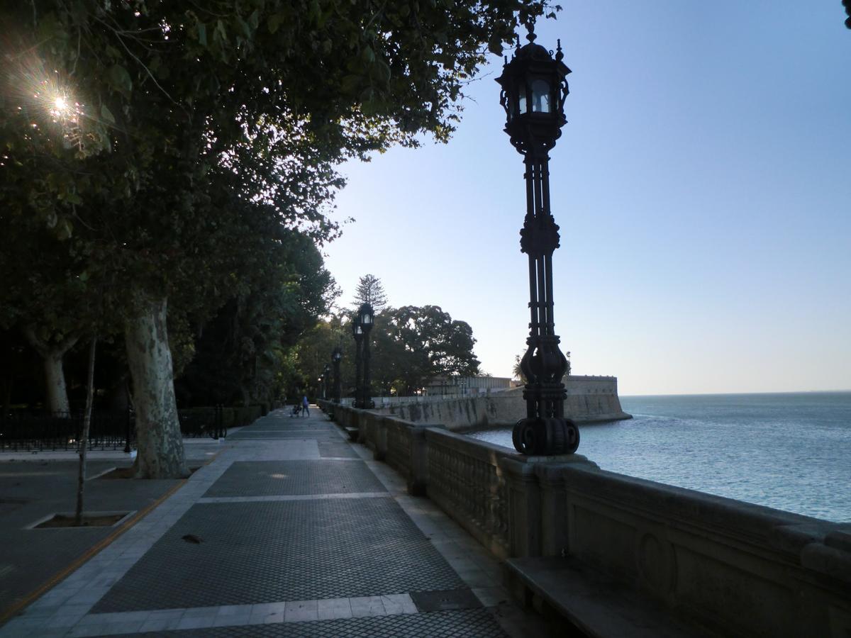 Apartamento El Mirador De Cadiz Luaran gambar